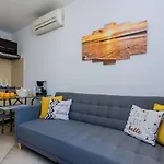 Apartment Orka *