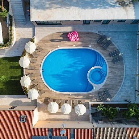 Orka Apartment *